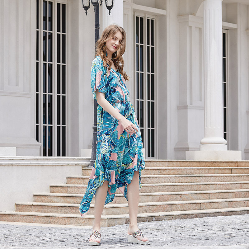 Damen Maxikleid mit asymmetrischem Saum und botanischem Design EB