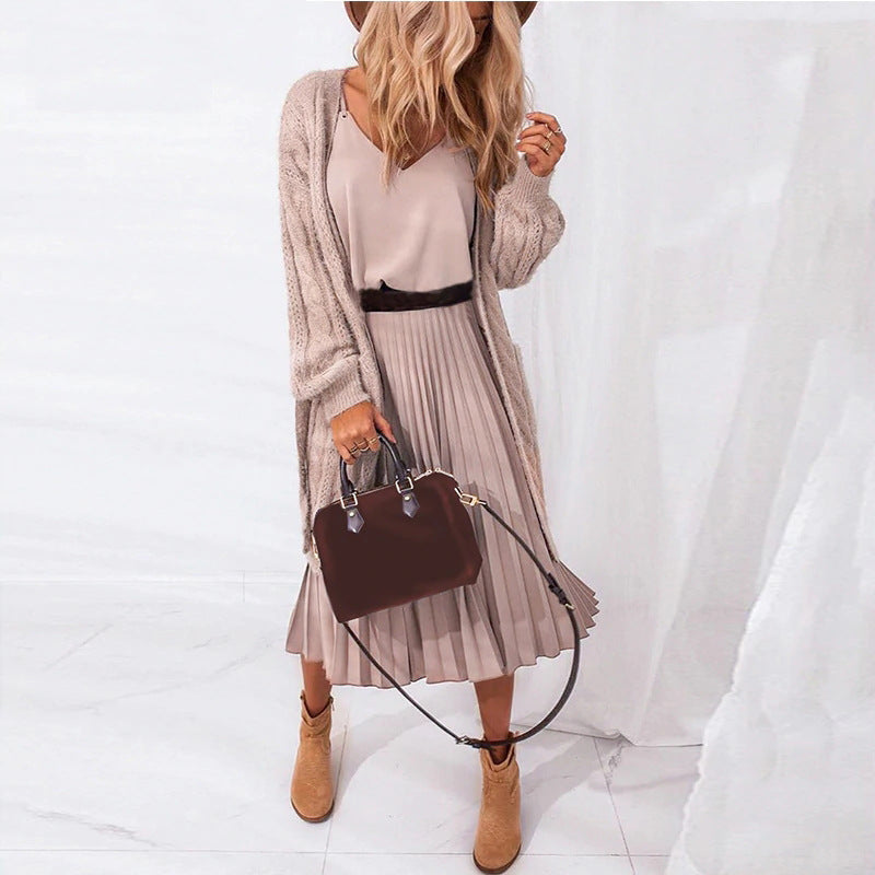 Damen Plissee Midi-Kleid mit Spaghettiträgern und schmeichelnder Silhouette EB