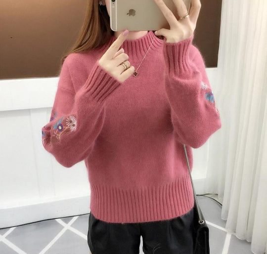Damen Strickpullover mit eleganten Stickereien EB