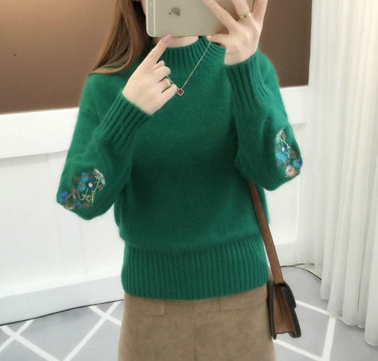 Damen Strickpullover mit eleganten Stickereien EB