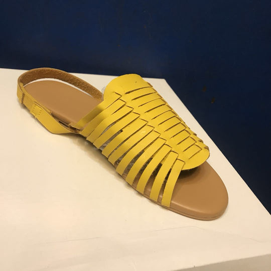 Damen modische Riemchensandalen mit strukturierter Oberflächentextur EB