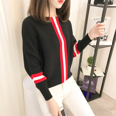 Damen sportlicher Strickpullover mit breiten Ärmeln und kreativen Streifen EB