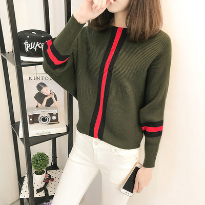 Damen sportlicher Strickpullover mit breiten Ärmeln und kreativen Streifen EB