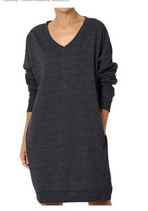 Damen lässiges Longsleeve Kleid mit tiefem V-Ausschnitt und Taschen EB