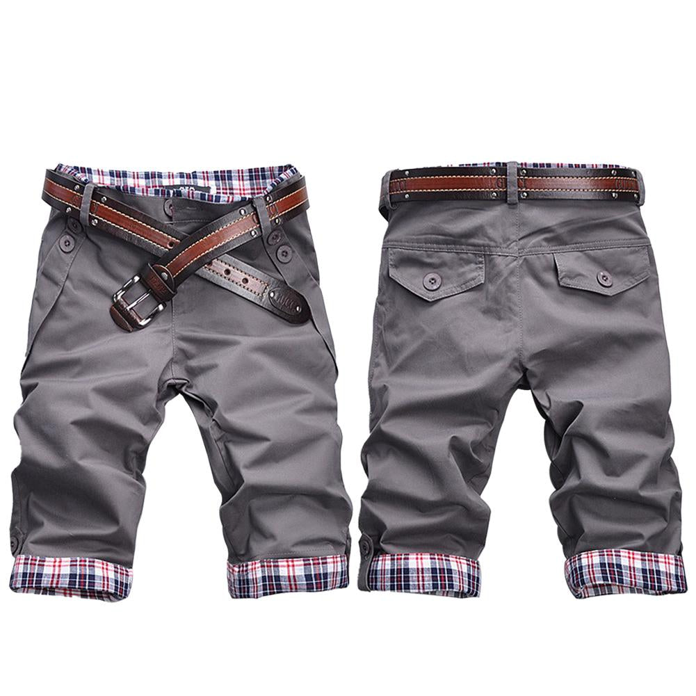 EB – Hochwertige Shorts mit Gürtel und Karomuster