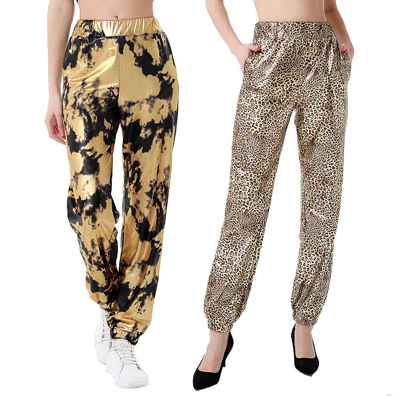 Damen Samt Jogginghose im angesagten Leopardenlook EB