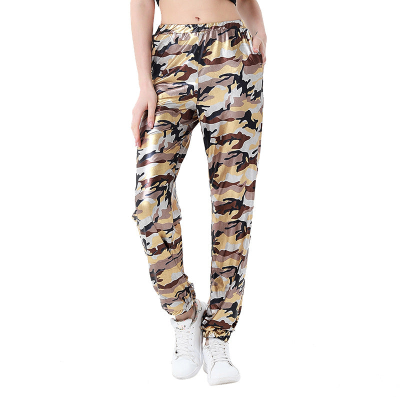 Damen Samt Jogginghose im angesagten Leopardenlook EB