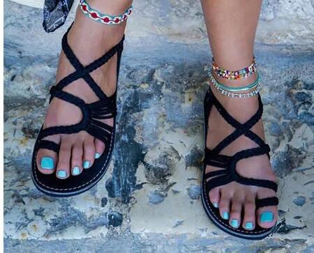 Damen nan Makramee-Riemchen-Sandalette mit Zehensteg und flexibler rutschfester Sohle EB