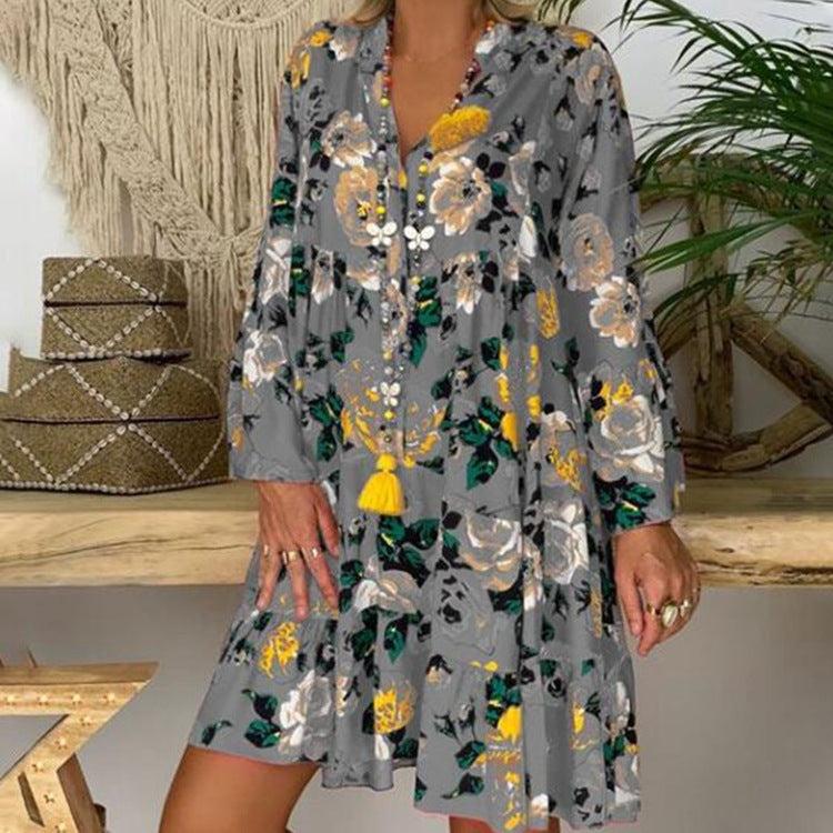 Damen nan A-Linien-Tunika-Minikleid mit V-Ausschnitt, stufigem Volant und Boho-Bandana-Print EB