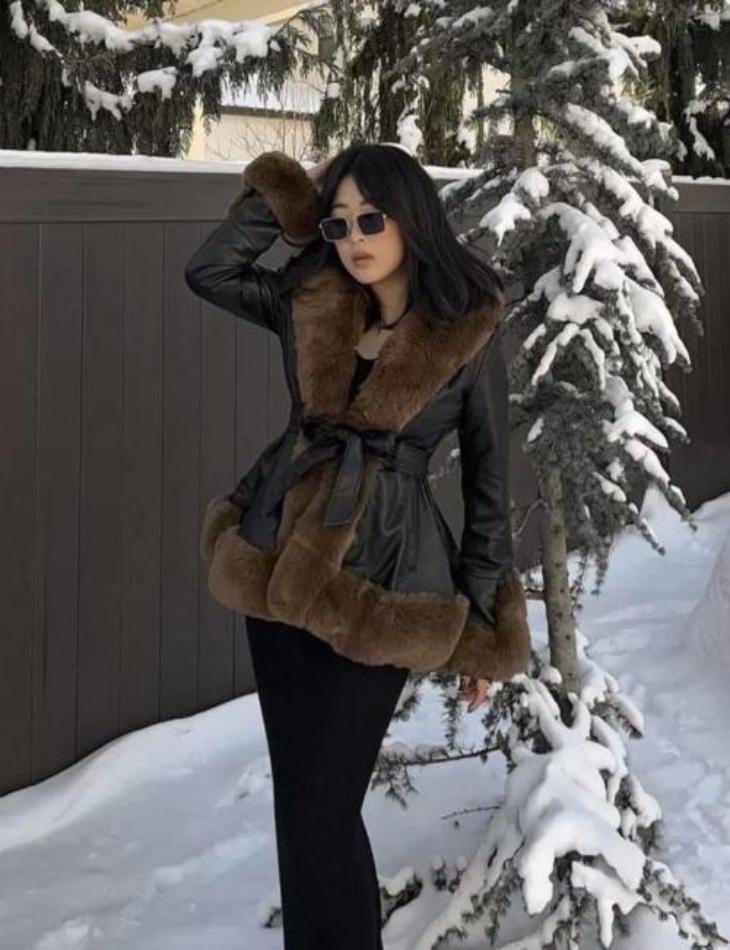 EB | Damen Winterjacke mit Kunstfell und Gürtel