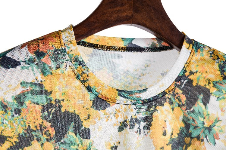 Damen T-Shirt mit kreativem, ethnischem Druck EB