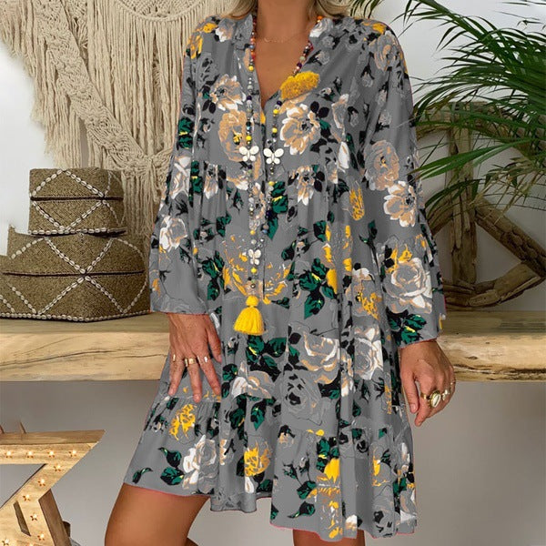 Damen nan A-Linien-Tunika-Minikleid mit V-Ausschnitt, stufigem Volant und Boho-Bandana-Print EB