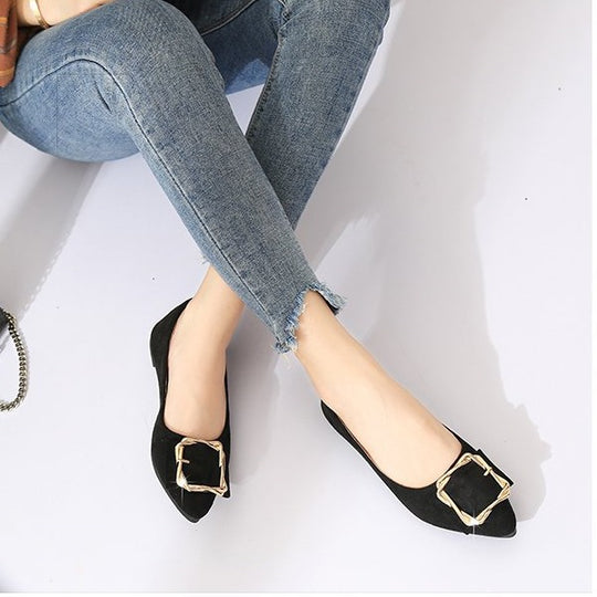 Damen Ballerina-Schuhe mit elegantem Schnallenakzent und bequemer Fußbettung EB