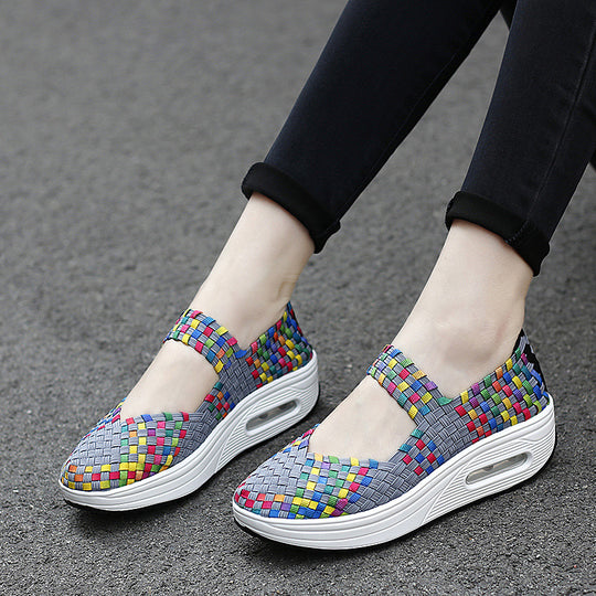 Damen nan gewebter Mary-Jane-Sneaker mit elastischem Flechtoberteil, Klettverschluss und luftgepolsterter Plateausohle EB
