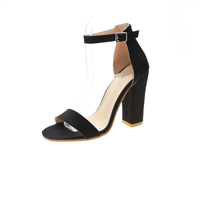 Damen Sandaletten mit elegantem Blockabsatz und verstellbarem Riemen EB