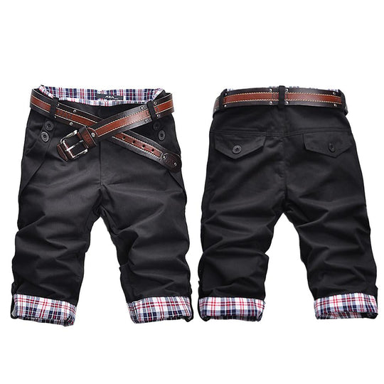 EB – Hochwertige Shorts mit Gürtel und Karomuster