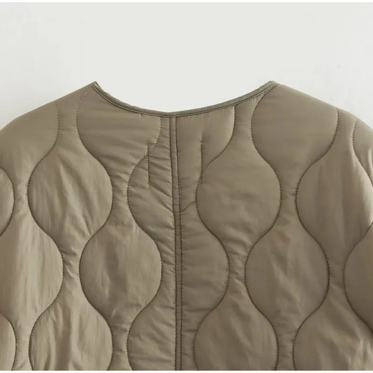 EB | Bequemes Rundhals gepolstertes Jacket mit Knöpfen Ideal für Herbst/Winter