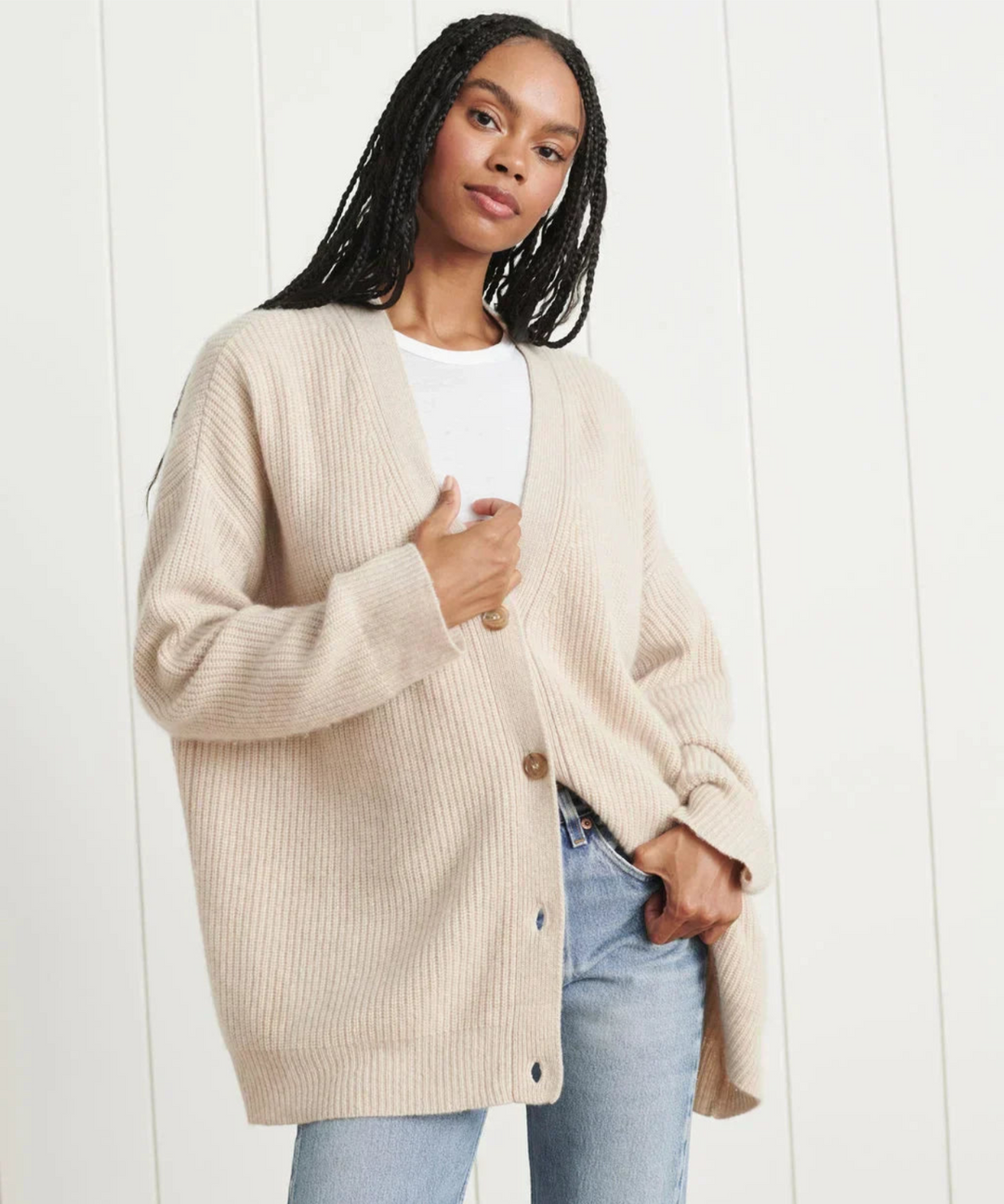 EB | V-Ausschnitt-Cardigan für Frauen