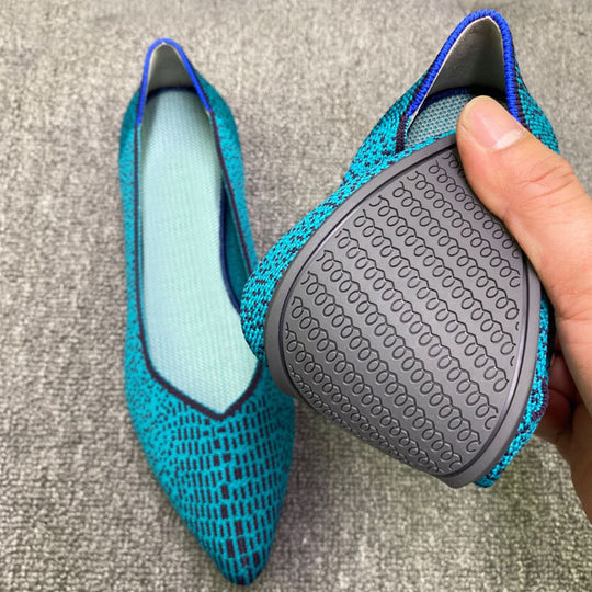 Damen Modische Slipper mit femininem Schnitt und webartigem Obermaterial EB