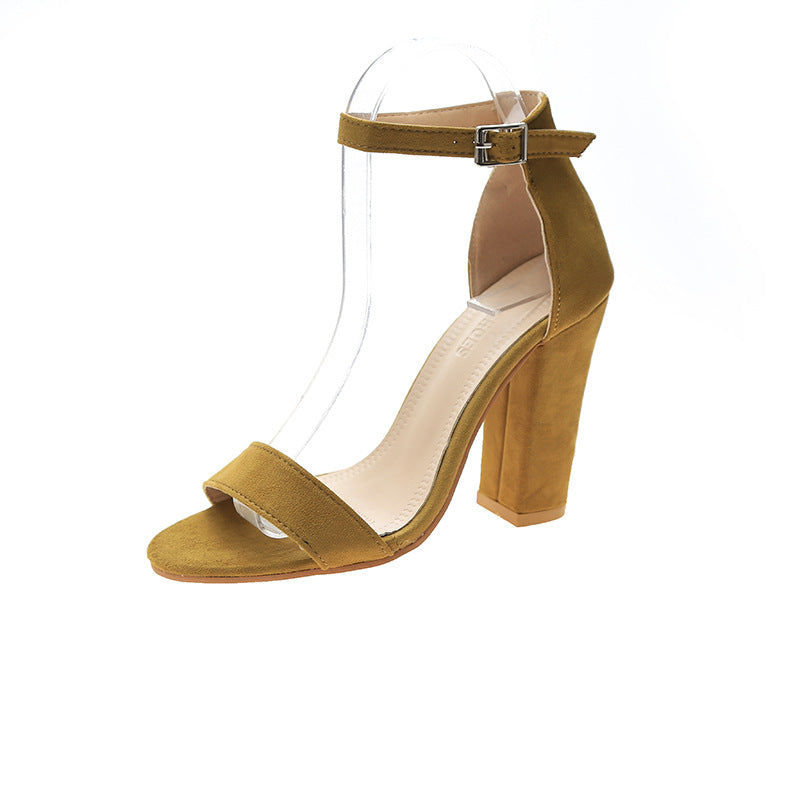 Damen Sandaletten mit elegantem Blockabsatz und verstellbarem Riemen EB
