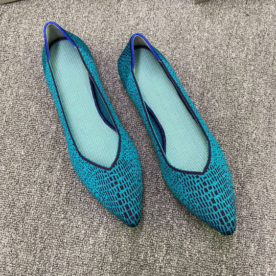 Damen Modische Slipper mit femininem Schnitt und webartigem Obermaterial EB