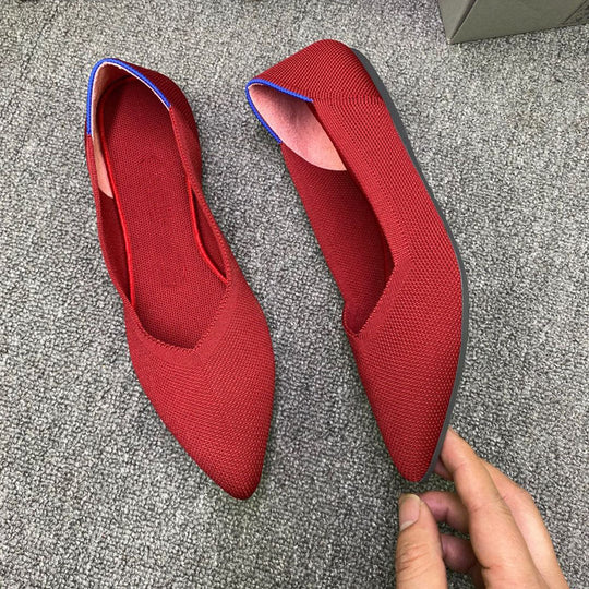 Damen Elegante spitz zulaufende Ballerinas mit modischem Akzent EB