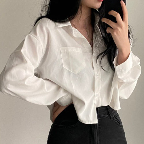 Damen Modische Kurzbluse mit voluminösen Rüschendetails und eleganten Knopfverschluss EB