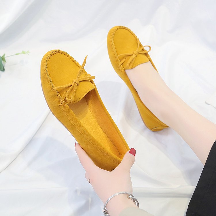Damen Mokassin-Schuhe aus weichem Wildleder mit dekorativen Schnürdetails EB