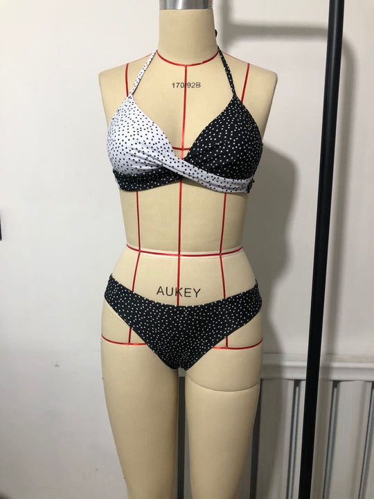 Damen Triangel-Bikini mit raffiniertem Wickel-Oberteil EB