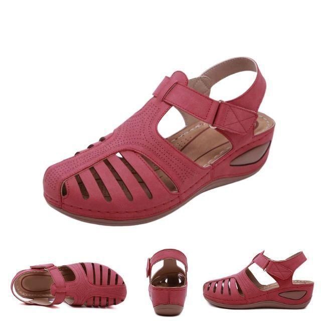 Ausgeschnittene Leder-Sandalen mit Knöchelriemen EB EB
