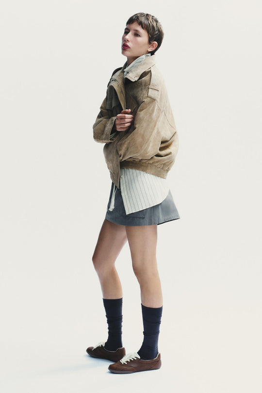 EB | Klassische Vintage-Inspirierte Wildlederjacke