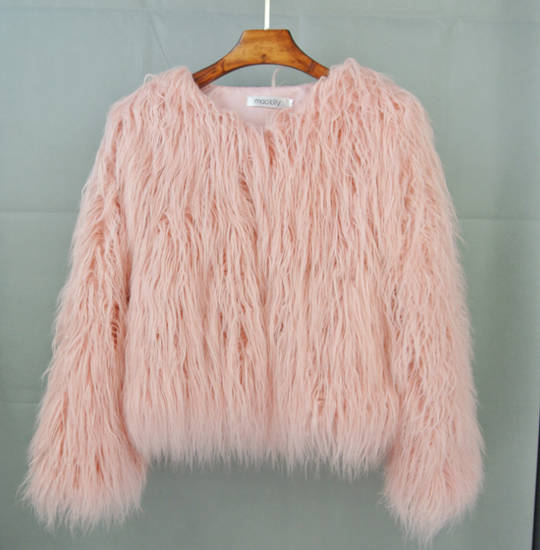 EB | Fluffy Kurze Jacke