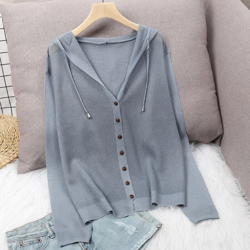 Damen Strickjacke mit Kapuze und eleganten Holzknöpfen EB
