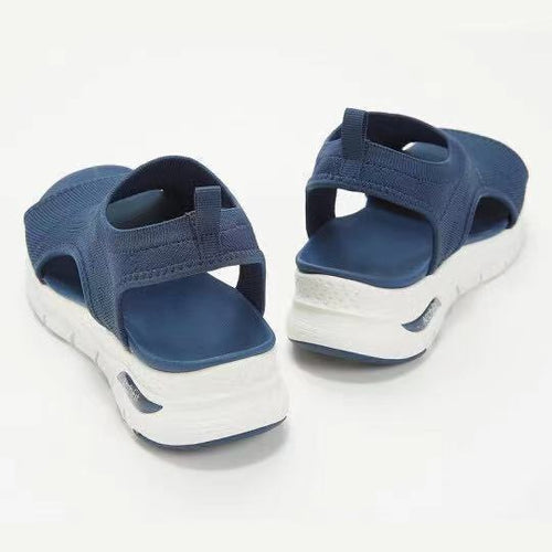 Sommerliche Komfort-Sandalen für Damen EB