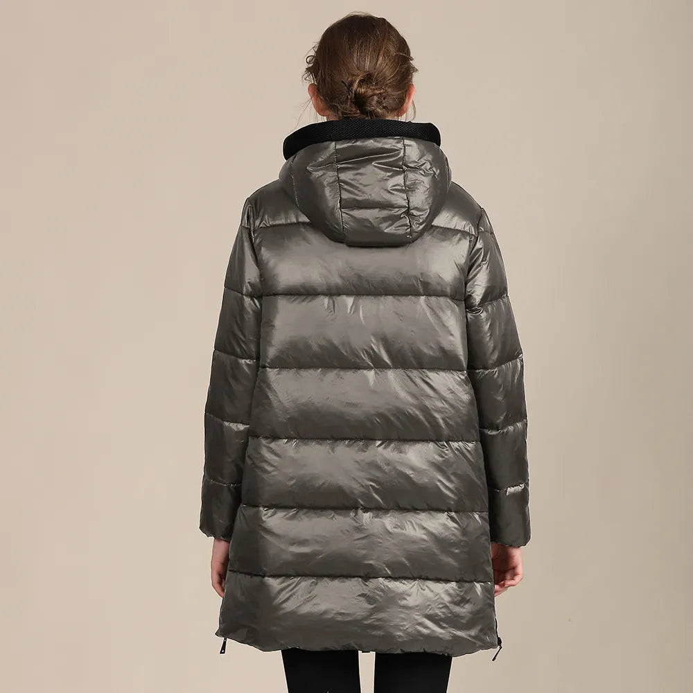 EB | glänzende, gestepptes Nylon-Winterdoudoune mit Kapuze für Damen