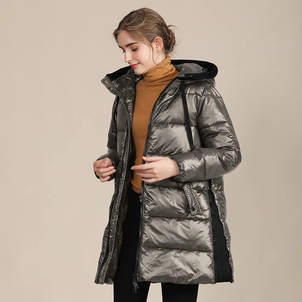 EB | glänzende, gestepptes Nylon-Winterdoudoune mit Kapuze für Damen