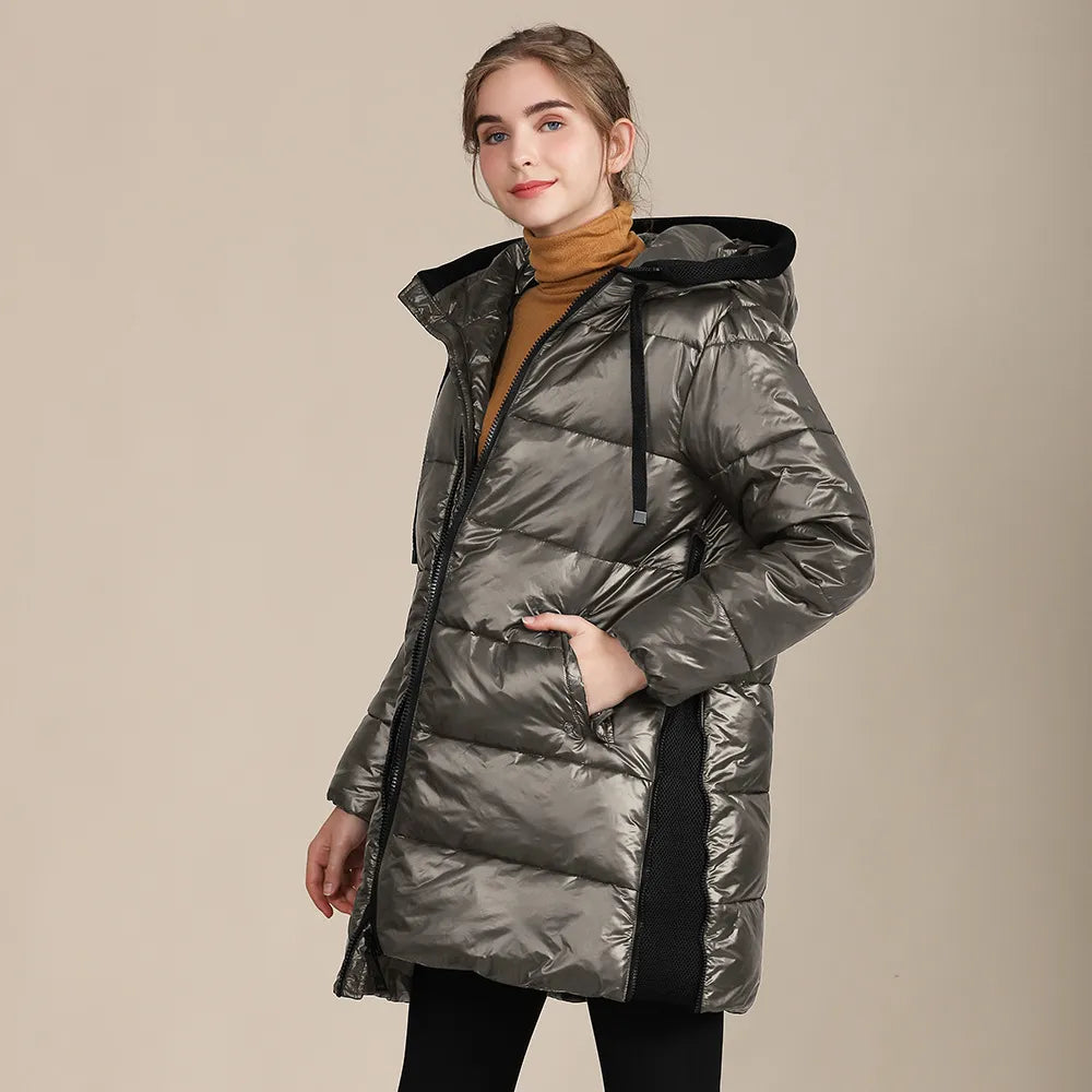 EB | glänzende, gestepptes Nylon-Winterdoudoune mit Kapuze für Damen