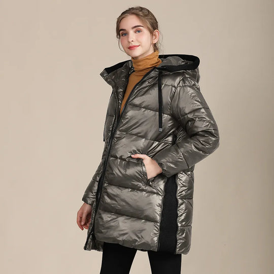 EB | glänzende, gestepptes Nylon-Winterdoudoune mit Kapuze für Damen
