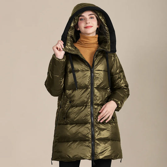 EB | glänzende, gestepptes Nylon-Winterdoudoune mit Kapuze für Damen