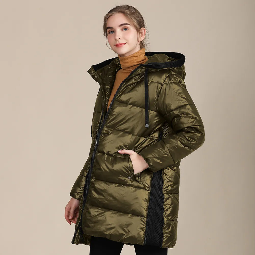 EB | glänzende, gestepptes Nylon-Winterdoudoune mit Kapuze für Damen