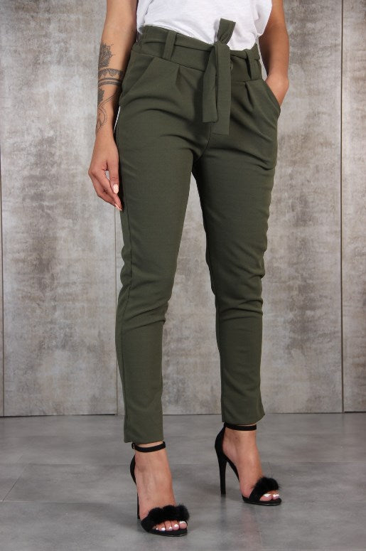 Damen nan taillierte Paperbag-Hose mit Bindegürtel und schmalem Bein EB