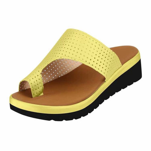 Damen nan lässige Zehensteg-Slipper mit gelochtem Soft-Obermaterial und dämpfender Keilsohle EB