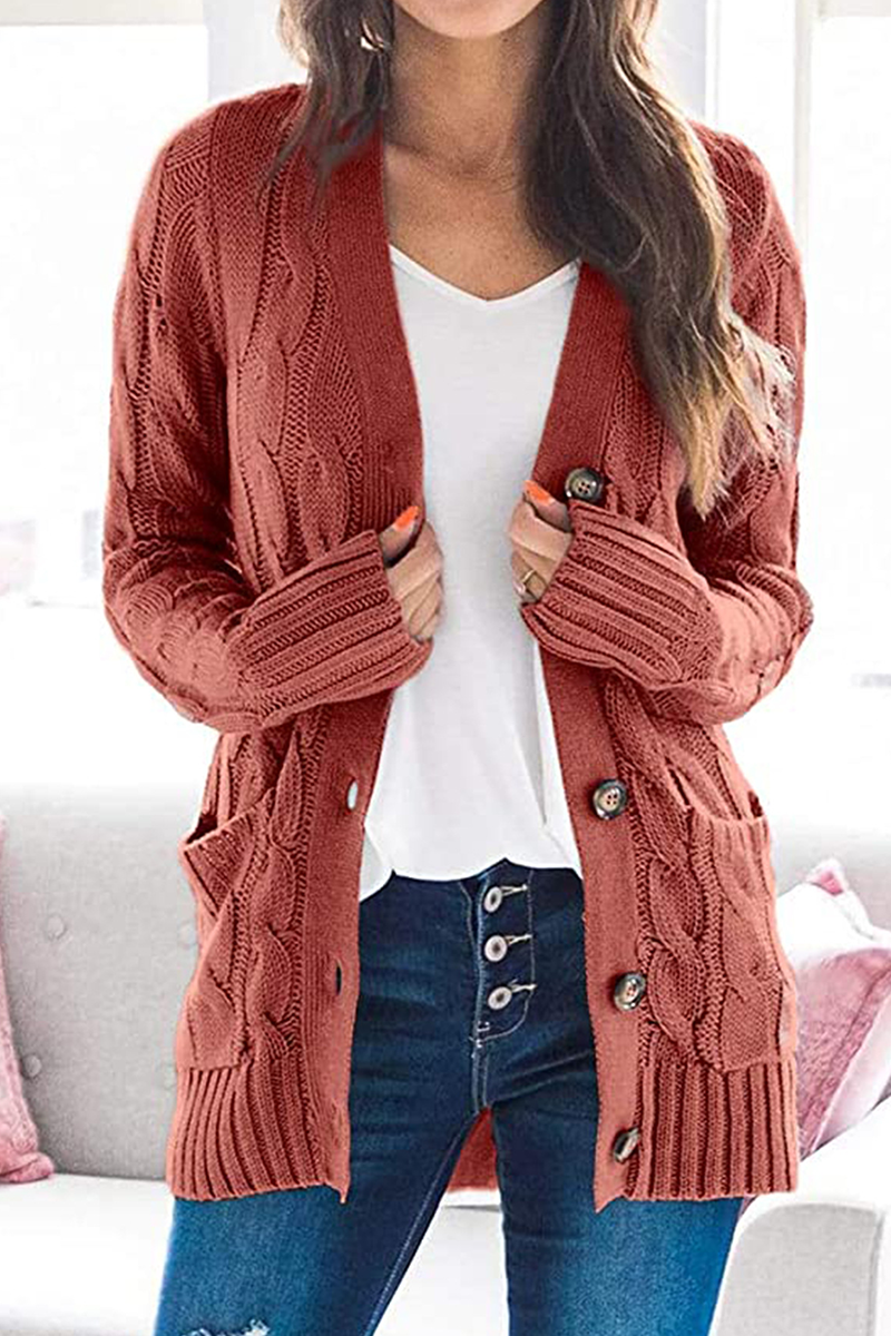 EB | Zeitlose und Elegante Strickjacke Winter