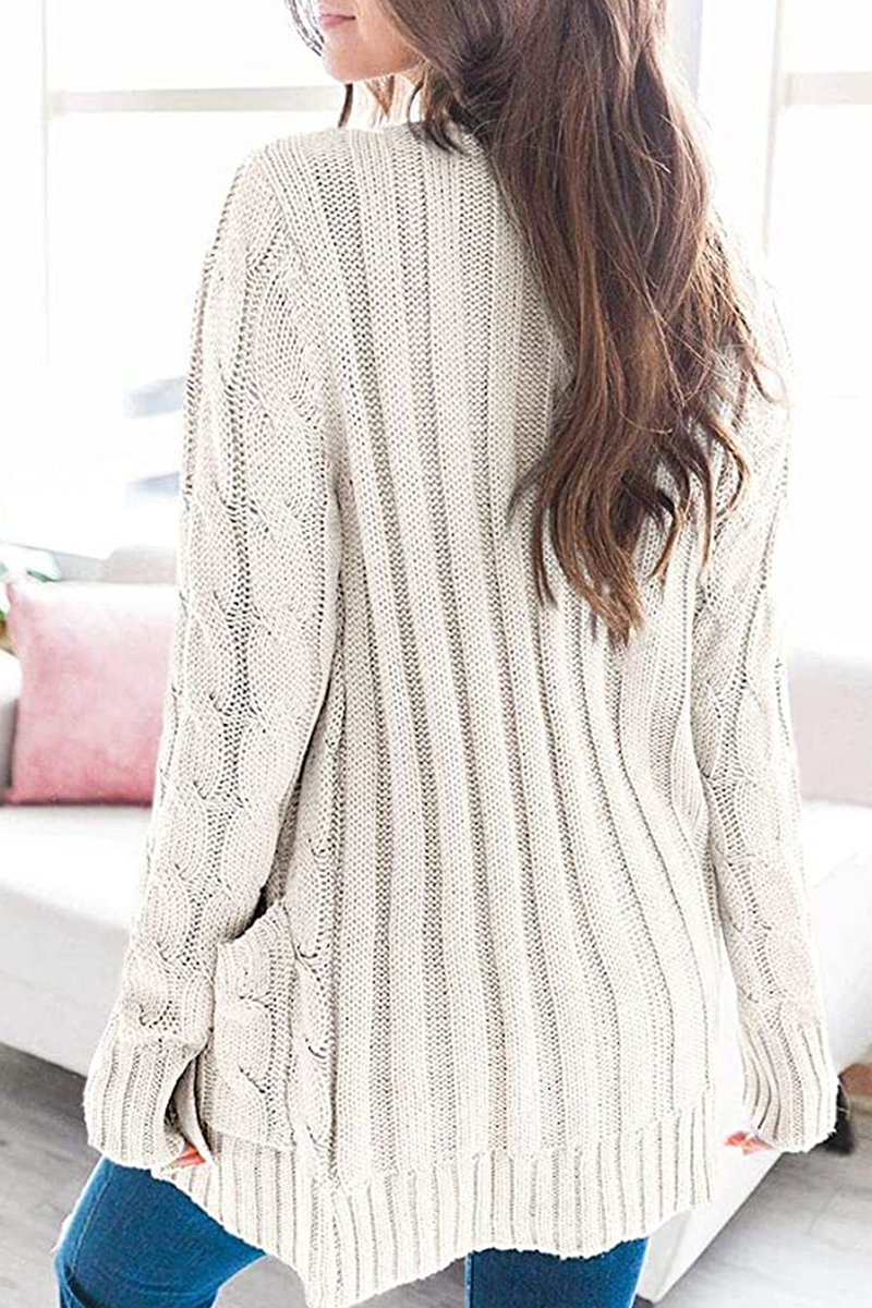 EB | Zeitlose und Elegante Strickjacke Winter