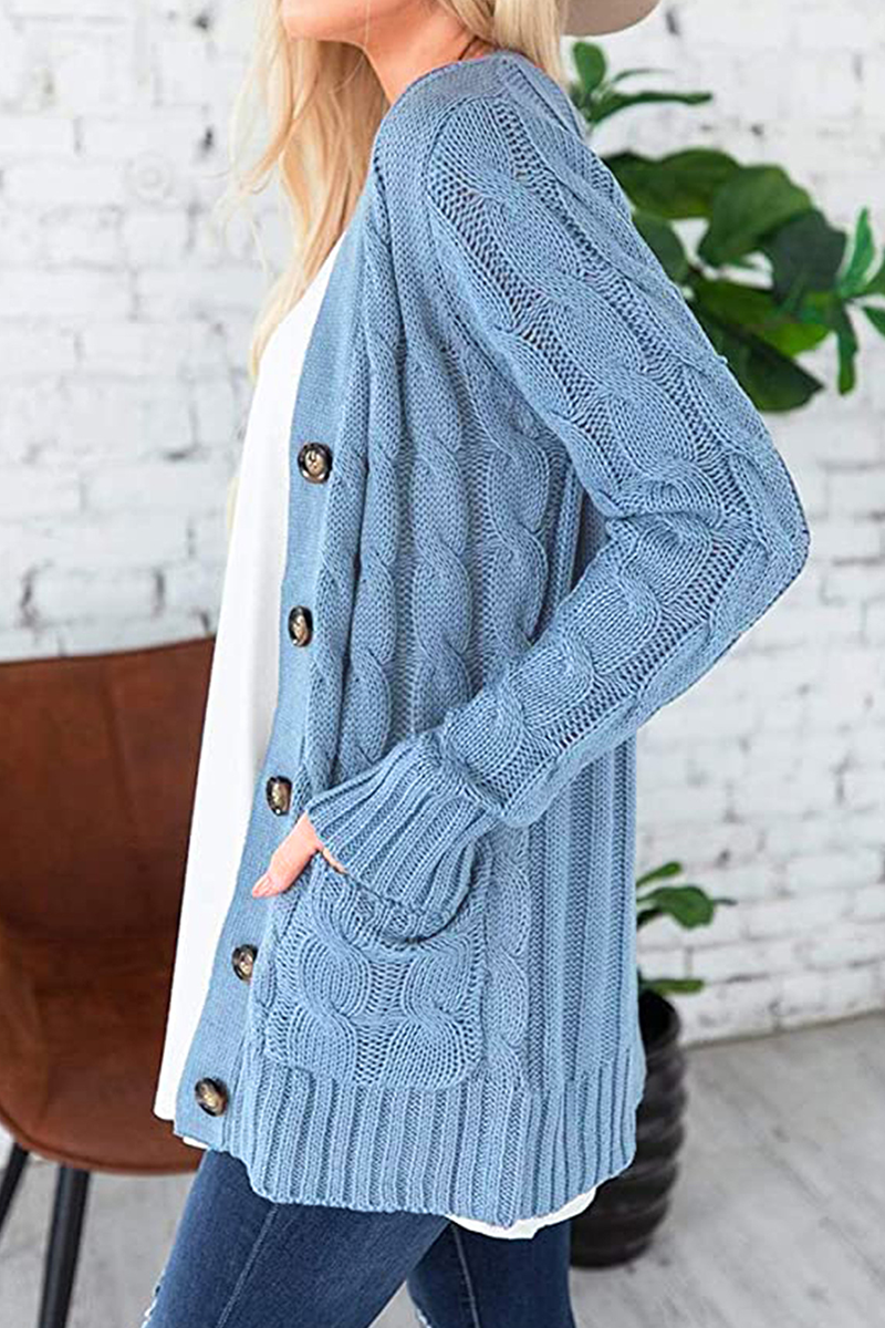 EB | Zeitlose und Elegante Strickjacke Winter