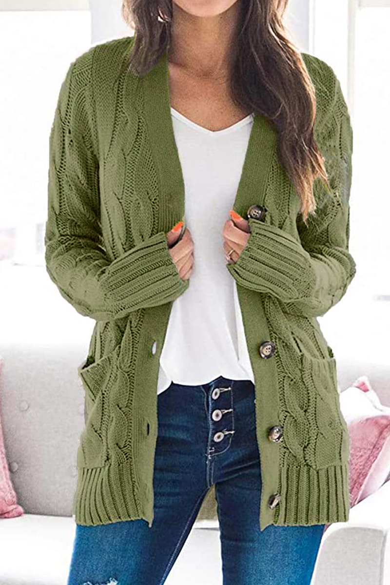 EB | Zeitlose und Elegante Strickjacke Winter