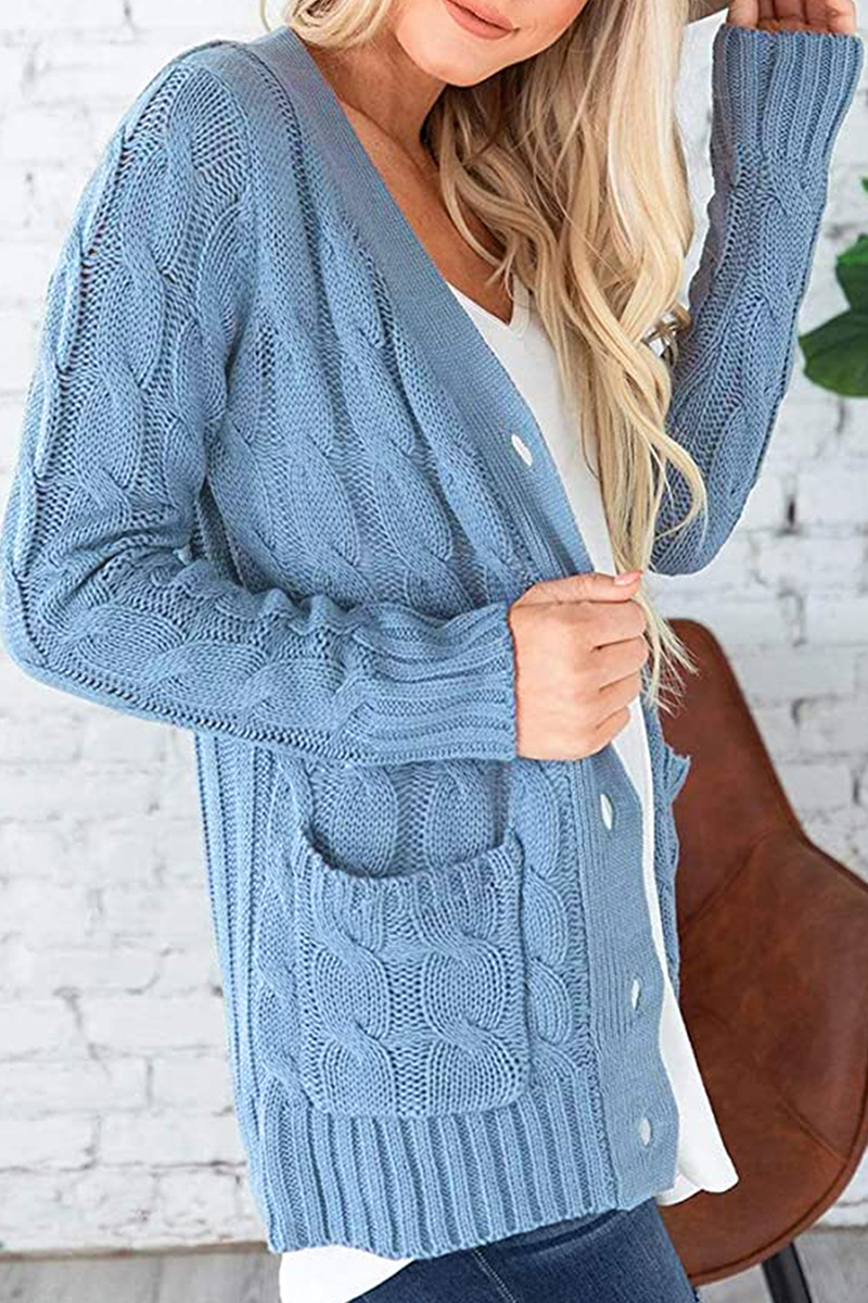 EB | Zeitlose und Elegante Strickjacke Winter