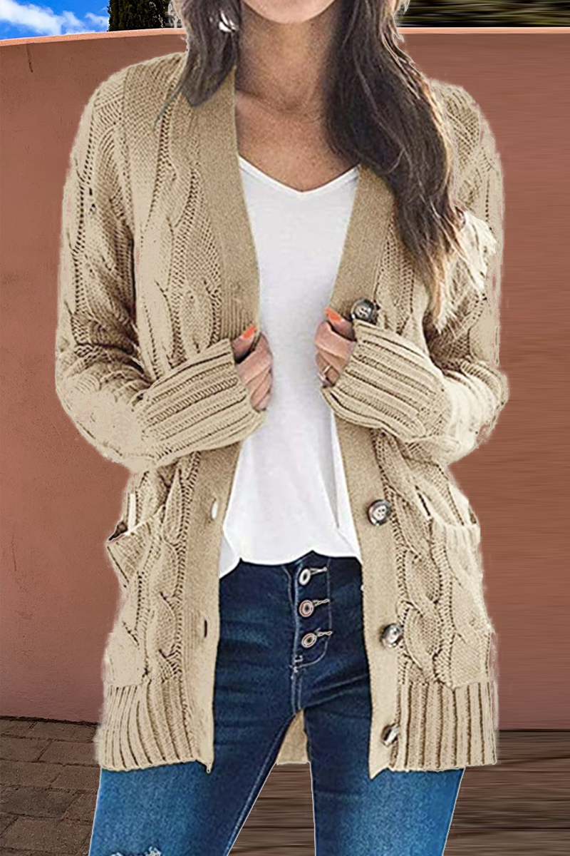 EB | Zeitlose und Elegante Strickjacke Winter