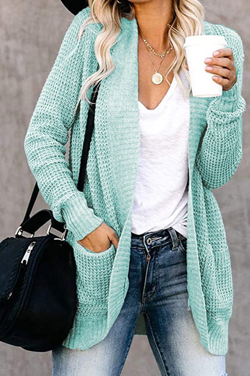 EB | Lässige und Stilvolle Winter Strickjacke