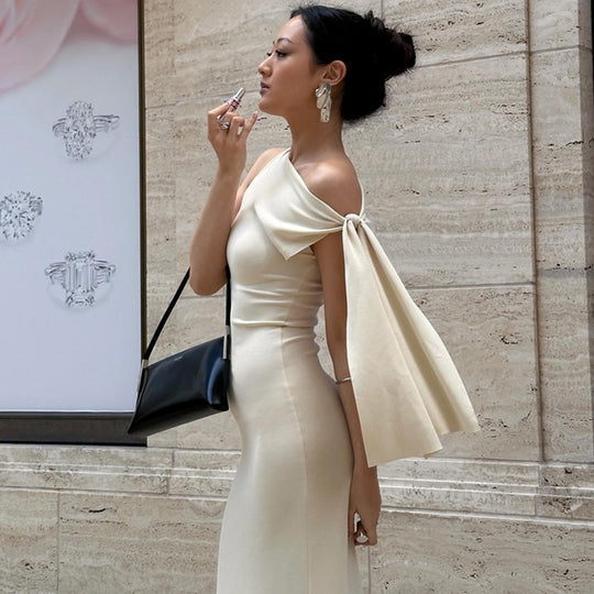 EB | Kleid mit Hüftgurt